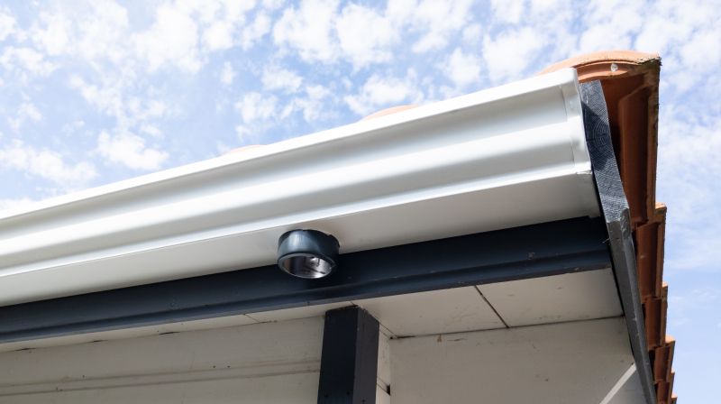 Seamless Gutter Detail